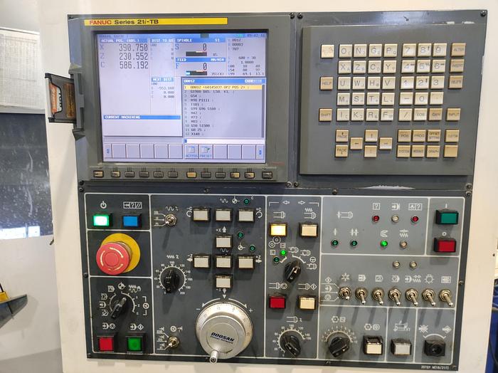 Usado 2006 Doosan Puma 400MC