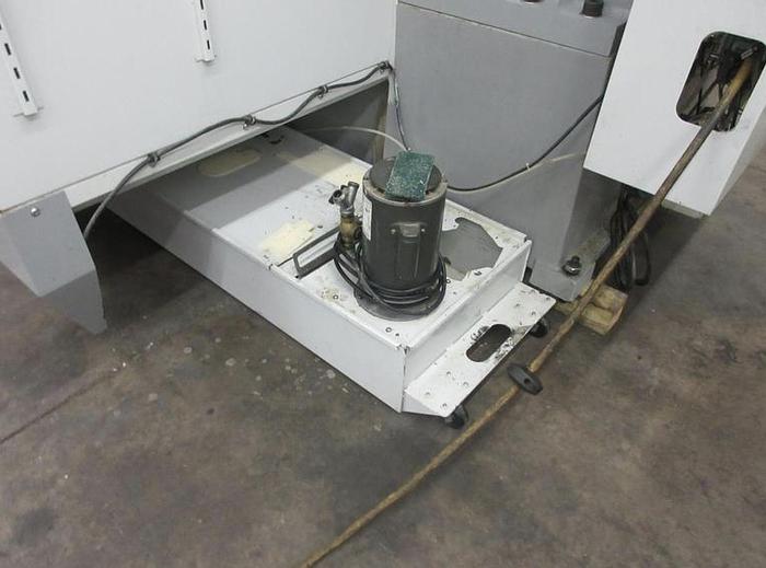 Used 2005 HAAS VM-3 CNC Vertical Machining Center w 24+1 Side Mount Tool Changer, Haas Probing System w Tool Presetter & Part Probe