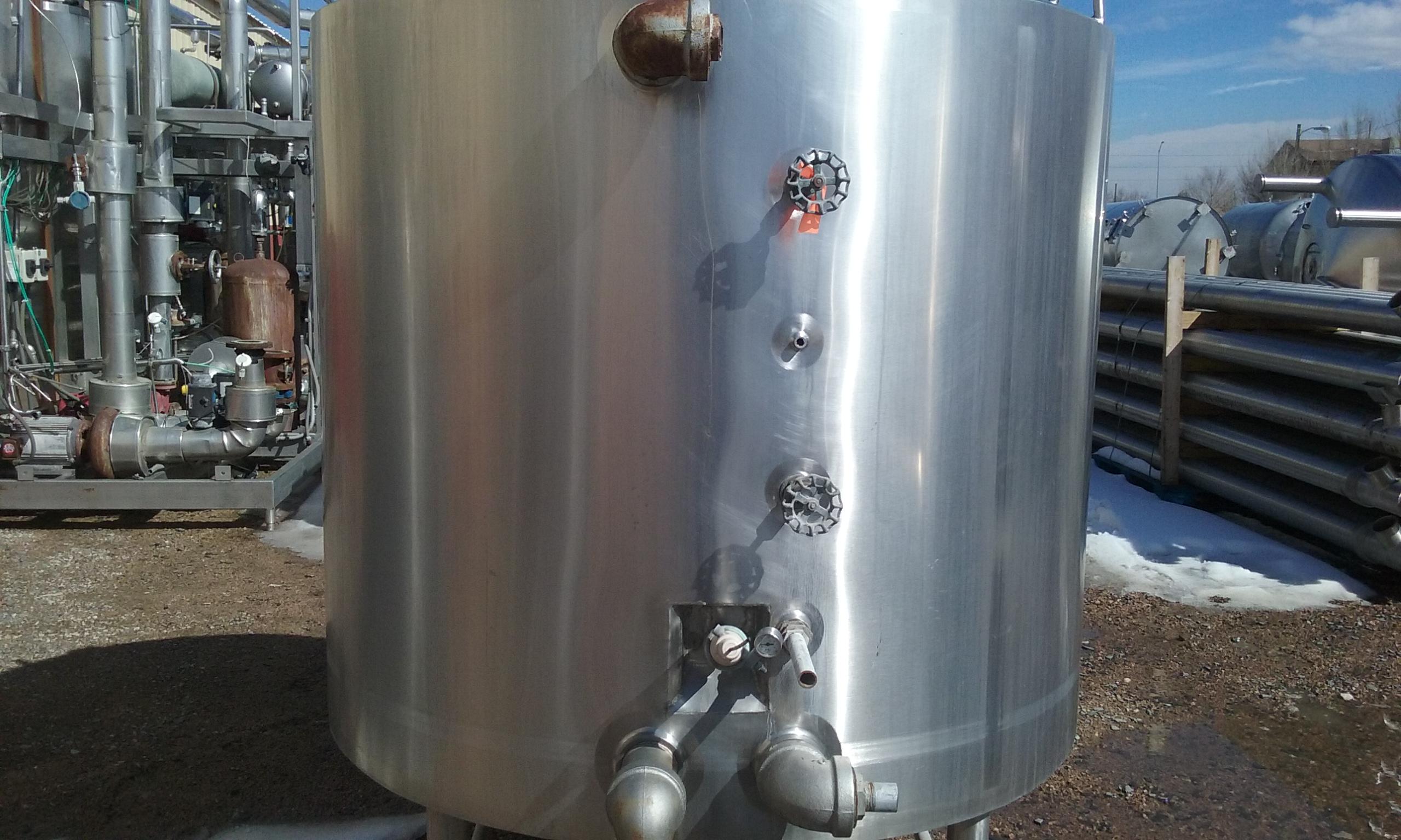 Usado 500 GALLON PROCESSOR TANK