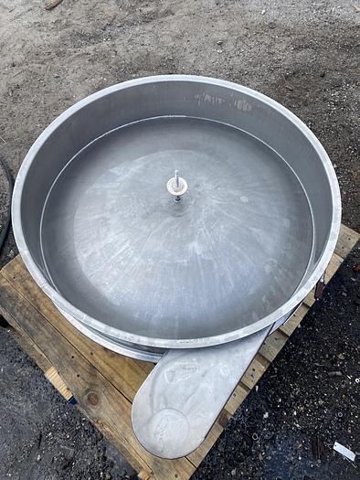 Used Used 30” Stainless Steel Vibrating Screener Model LS30S66