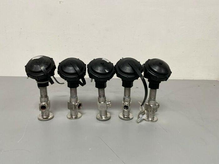 Used Moore Industries TRX/PRG/4-20MA/8-30DC Temperature Transmitter w/ Enclosure