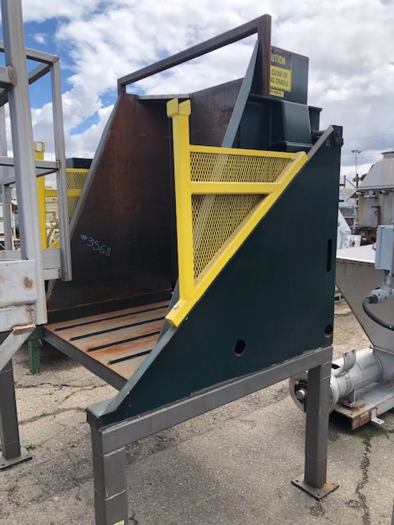 Used 2016 Tubar Hydraulic Bin Dumper