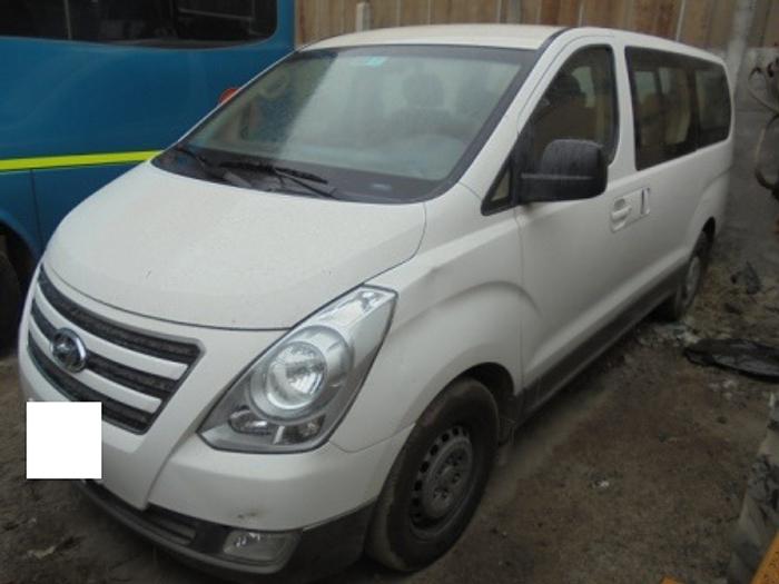 2017 HYUNDAI NEW H1 CDRI 105