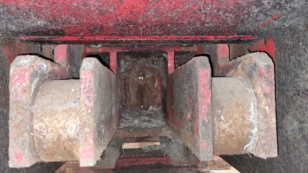 Used Paal Likon 275 D, Presskraft 80 t, Baujahr 2002 mit Trichter und Drahtzugstation