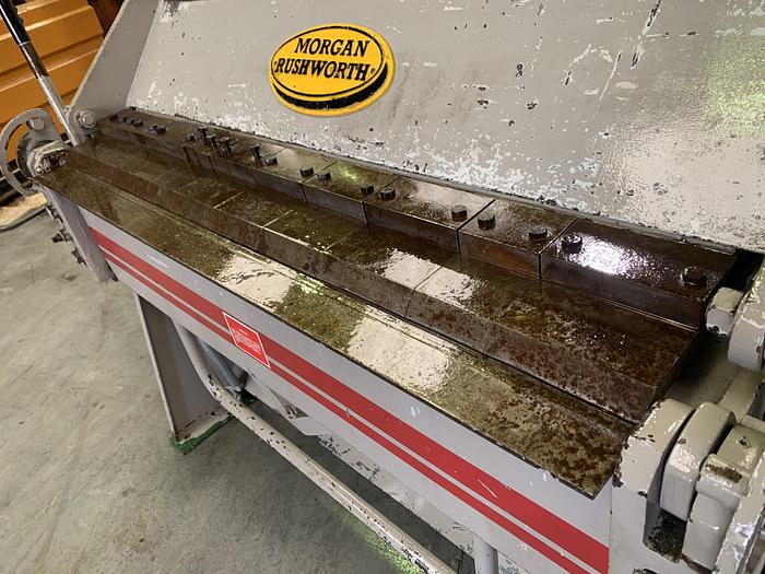 Used Rushworth 1250mm x 1.5mm manual box pan folder for Sale in