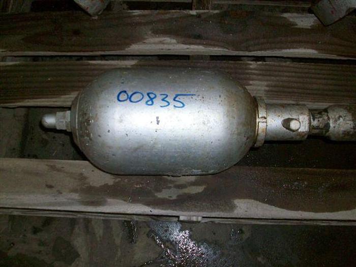 Used Greer Hydraulics 3000 PSI Pulsation Dampener / Accumulator