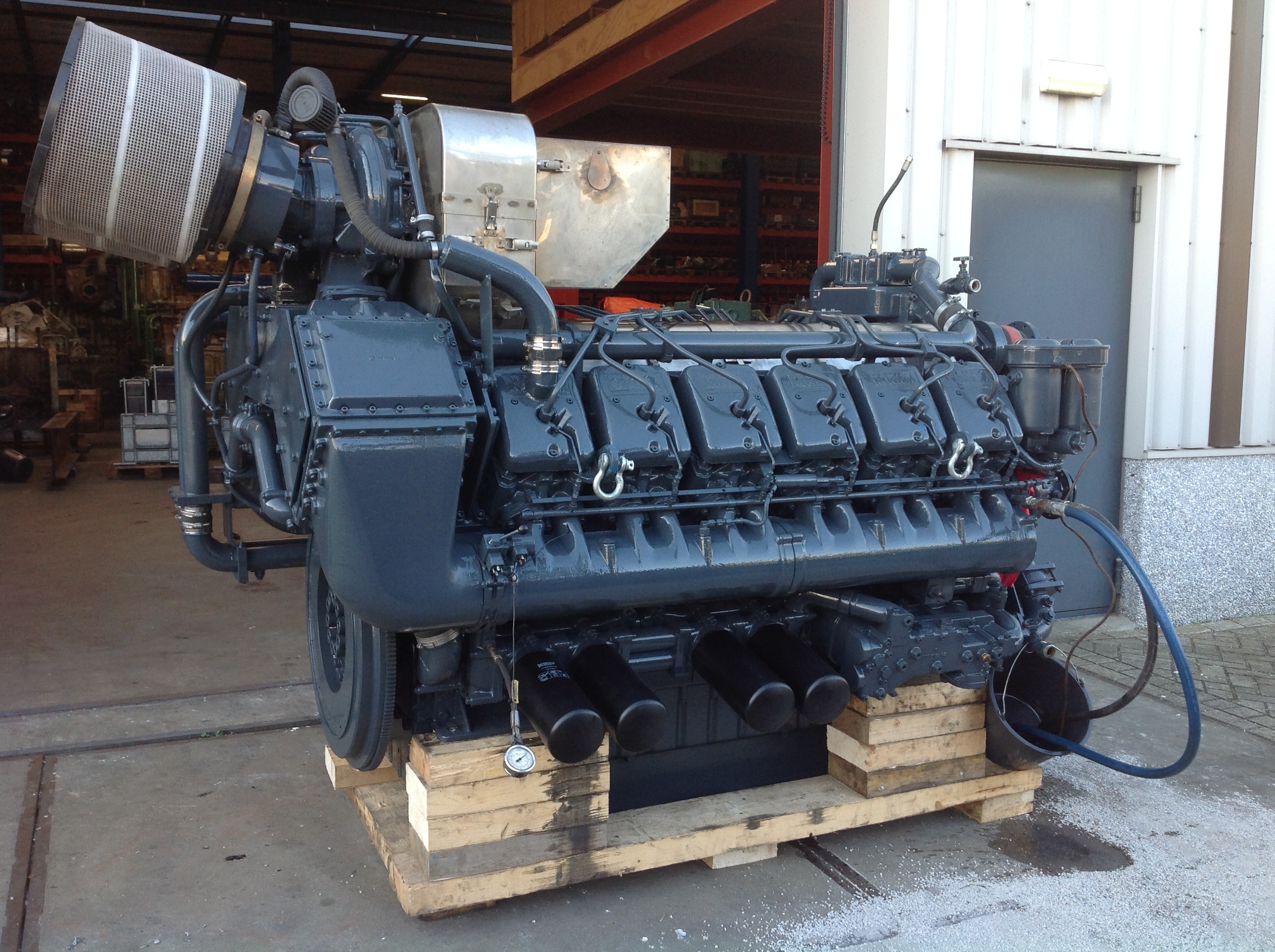 Used 1998 DEUTZ TBD 620-V12