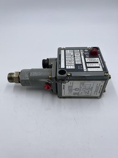 Used Allen-Bradley 836T-T350J Ser A