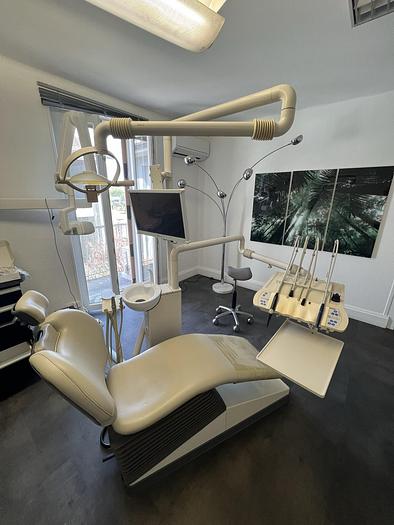 Used 2003 Sirona C8+