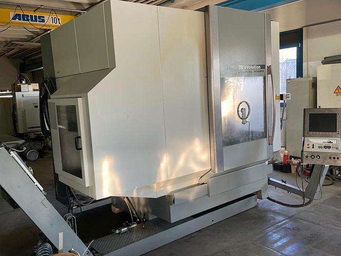 Gebraucht 5-axis universal machining centre DECKEL-MAHO DMU 70 eVolution