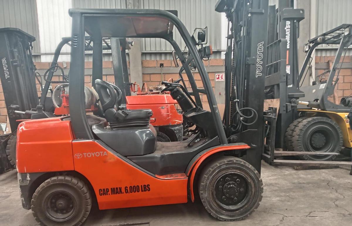 Usado 2014 TOYOTA 8FGU30