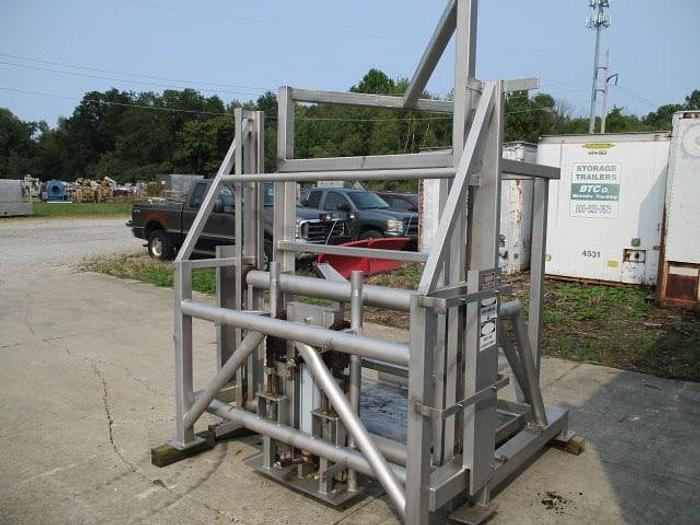 Used RMF Side-Load Pallet Lift; Md#100