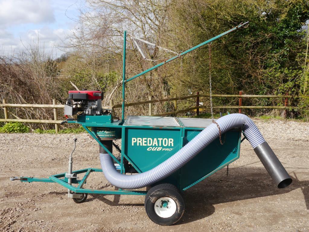 Used Predator Cub Pro Paddock Hoover