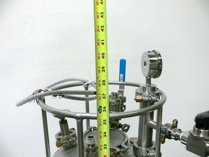 Used Alloy Products 20 Liter Stainless Steel Conical Tank 120 PSI @ 400F