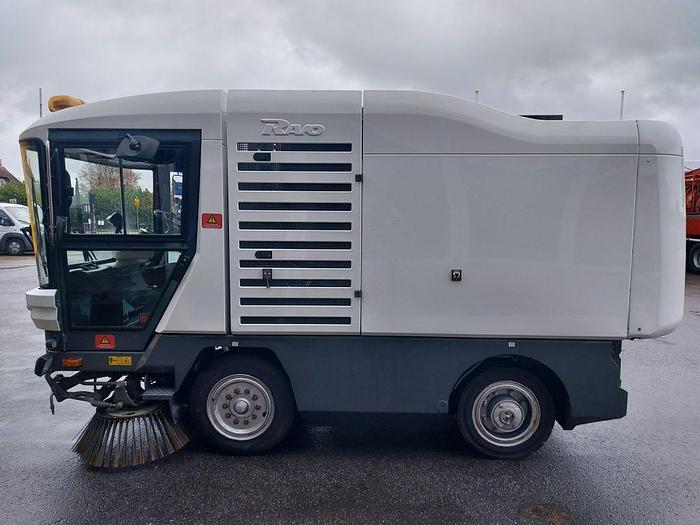 Used 2010 Ravo 530ST