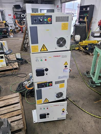 Used Fanuc Paint Mate 200ia/5L with R30ia controller - Very Low Hours