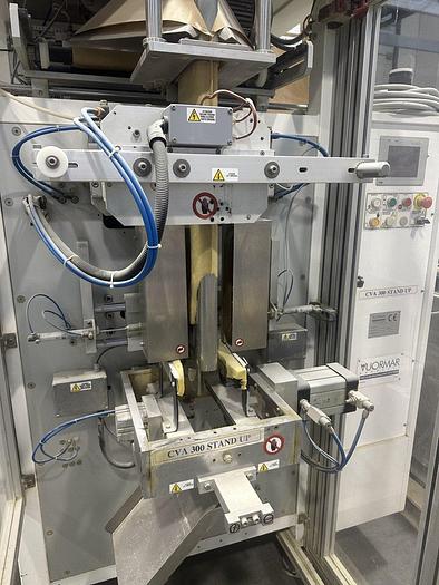 Usato CONFEZIONATRICE VERTICALE DOYPACK VUORMAR