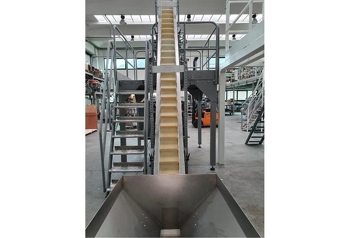 Usato Impianto in pronta consegna completo di multitesta a 10 teste e confezionatrice verticale GP-500 marca G&Partners