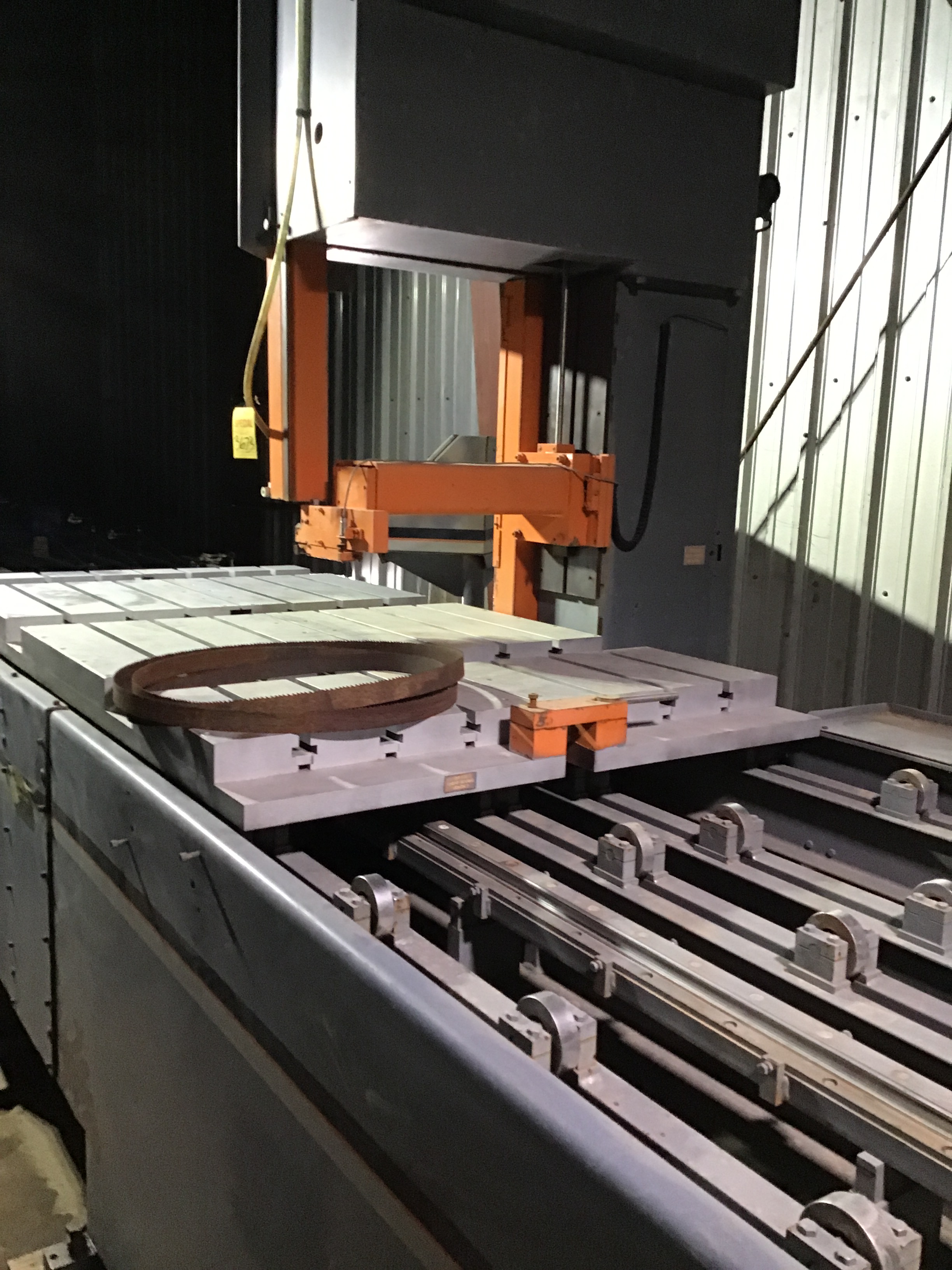 Used HEM Model PM 25/96 Plate Saw