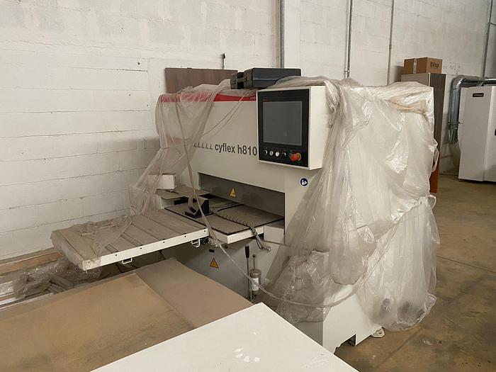 Usata 2015 Scm Cyflex H 810