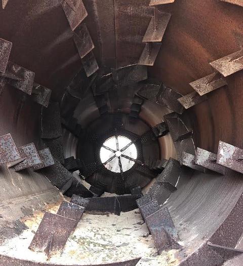 Usato Sfangatrice, LORO & PARISINI - DIMENSIONI 6x2 m. - Con carpenteria e motore