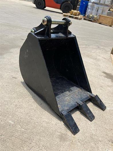 12" Mini Excavator Rock Bucket with Teeth