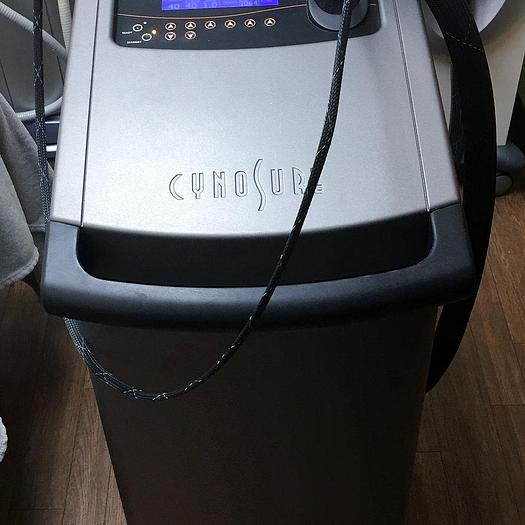 Used Cynosure Apogee Elite ELMD 1064 and 755 NM Cosmetic Laser