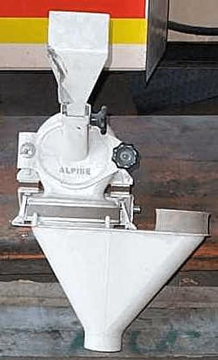 Used ALPINE UNIVERSAL MILL – MODEL 100-LU – S/S