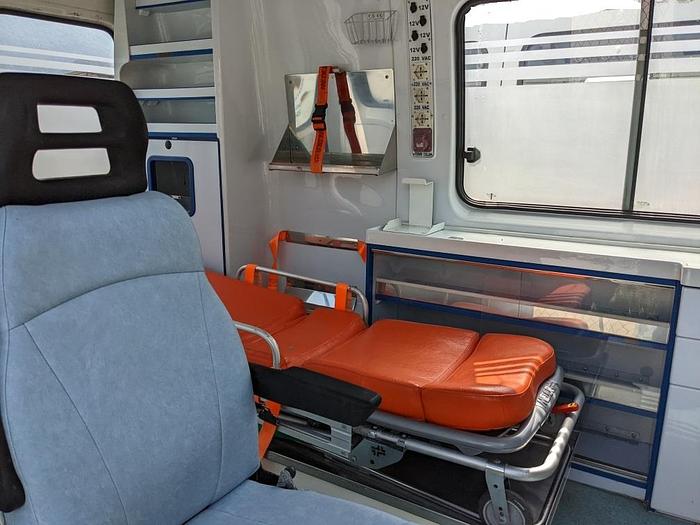 Used I Giovanniti Ambulanza usata  Fiat Ducato