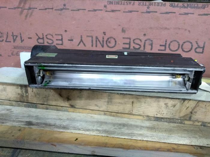 Used AETEK 10-Lamp UV System