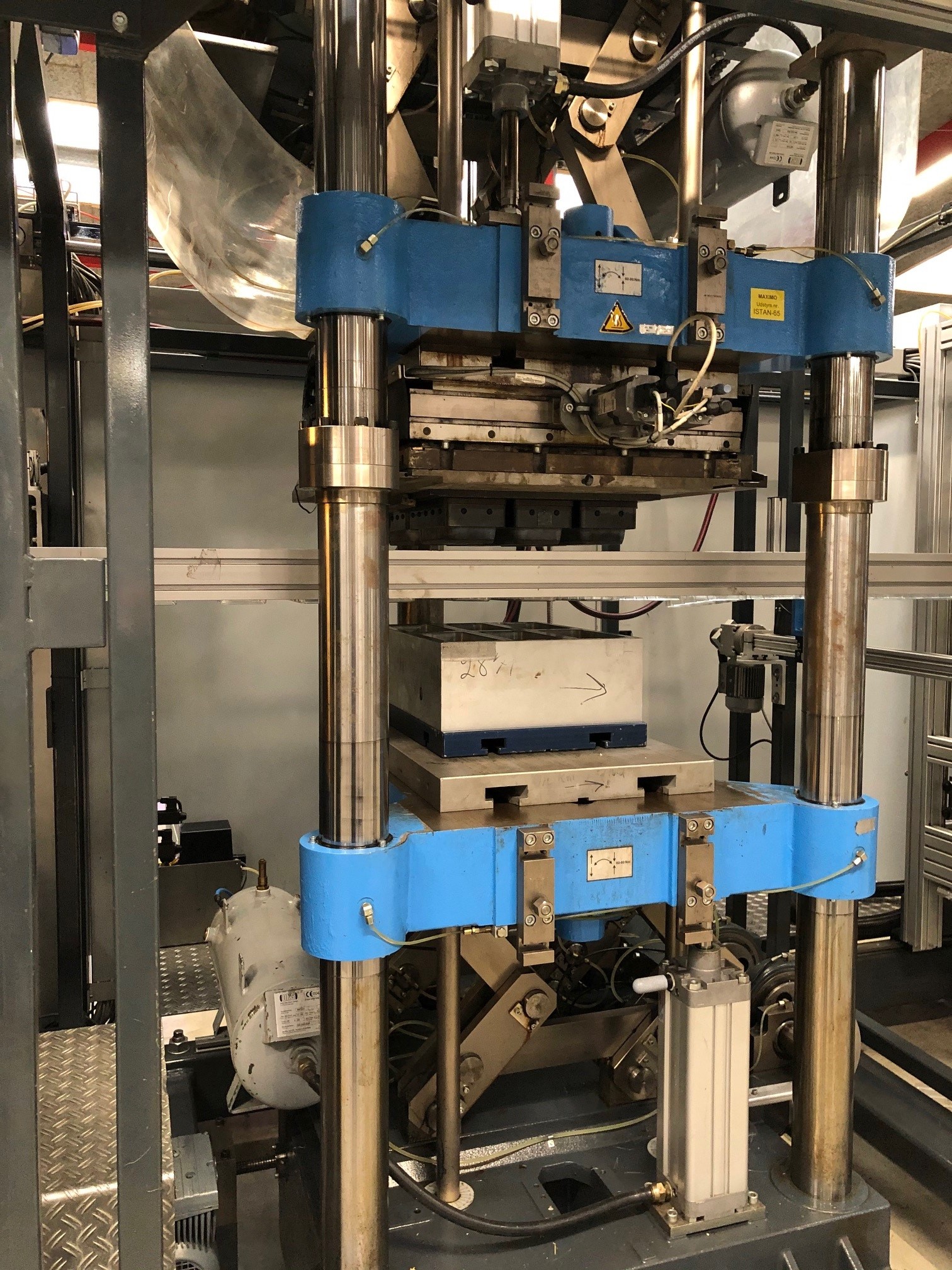 Used 2003 Kiefel KMD 75 BL