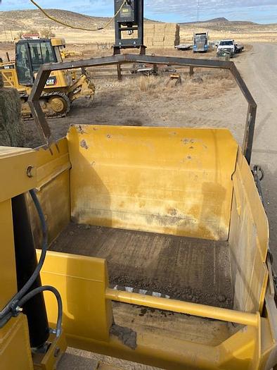 Used Cat 60 Pull Scraper - 13 cyd  ** Converted to All Hydraulic **