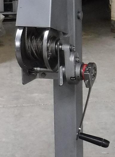 Used USED FLOOR HOIST