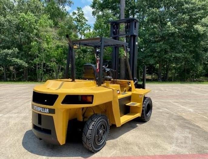 Used Forklift Truck, Caterpillar, DP70 (Used)