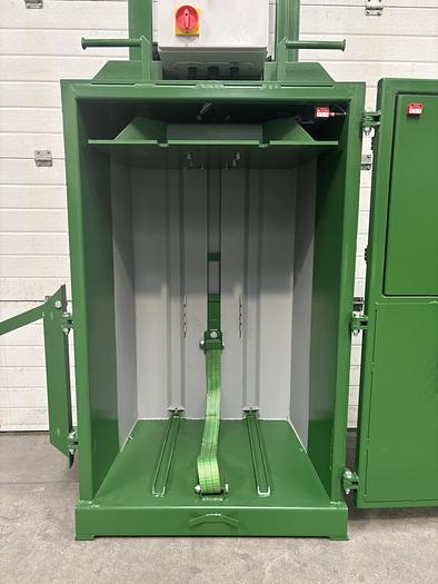 2024 Green Balers GE-100