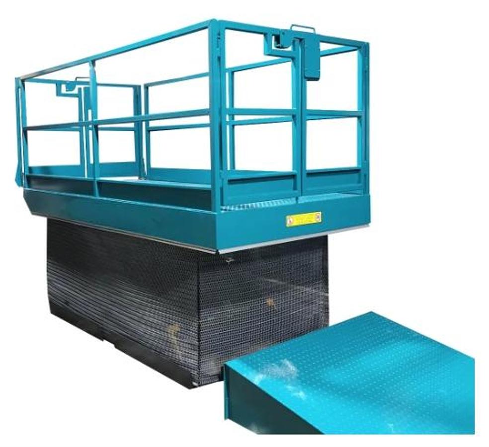 Green Equipment Loading Bay Lift