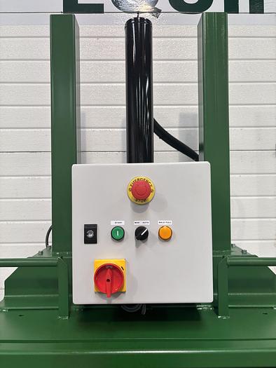 2024 Green Balers GE-100