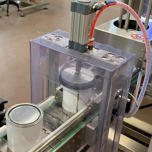 Boucheuse automatique pour fermeture par bouchon à pression - TAPX