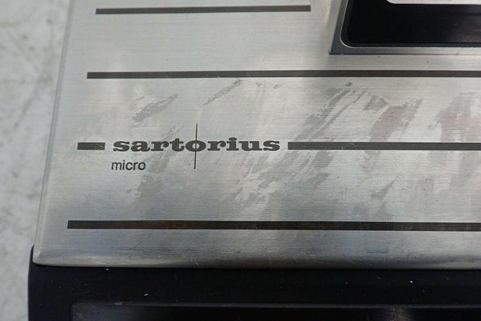 Used Sartorius Microbalance XM1000P Micro Balance