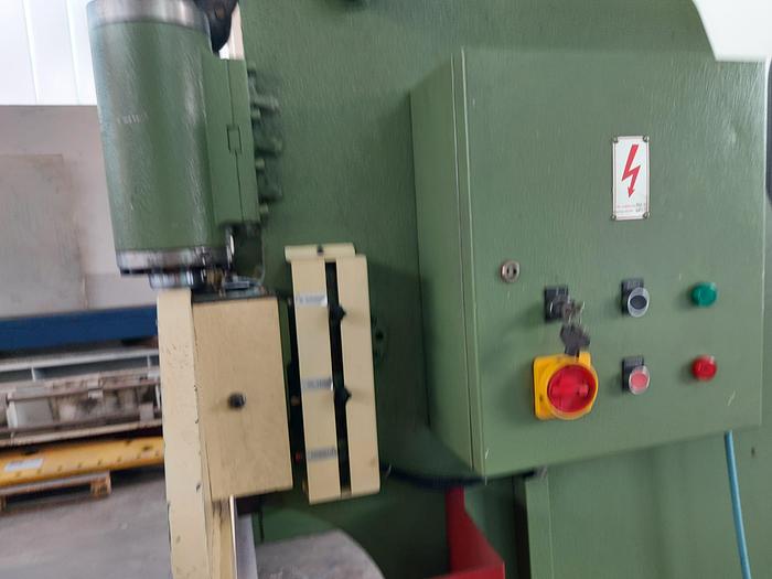 Usato Pressa Piegatrice GADE PPI 25/25