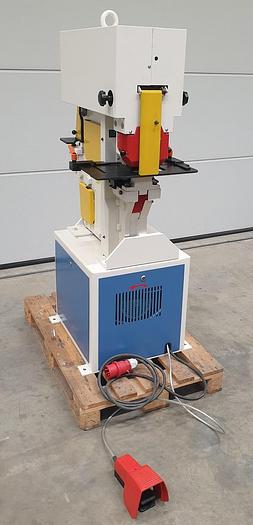 Gebraucht Mubea MIW 400