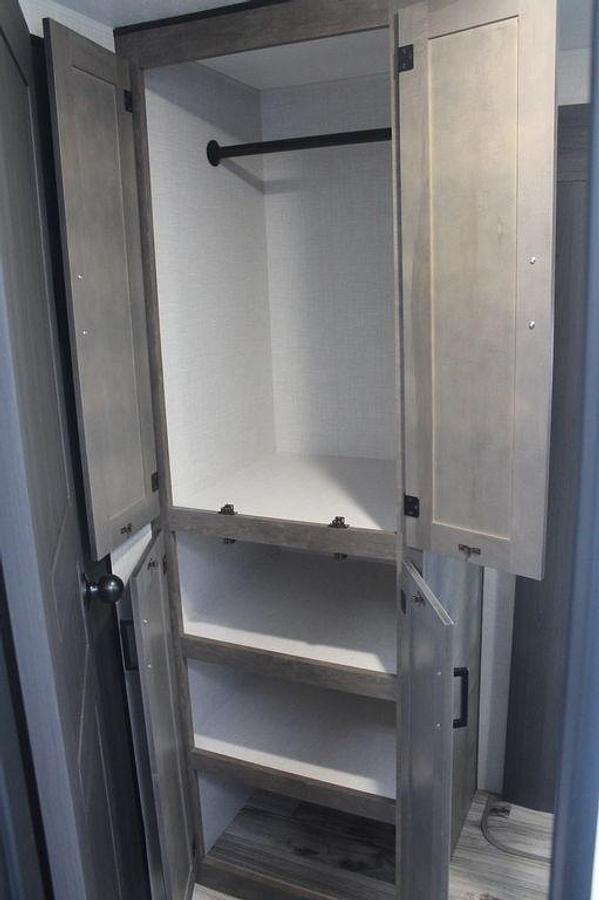 2023 Venture RV Stratus SR291VQB