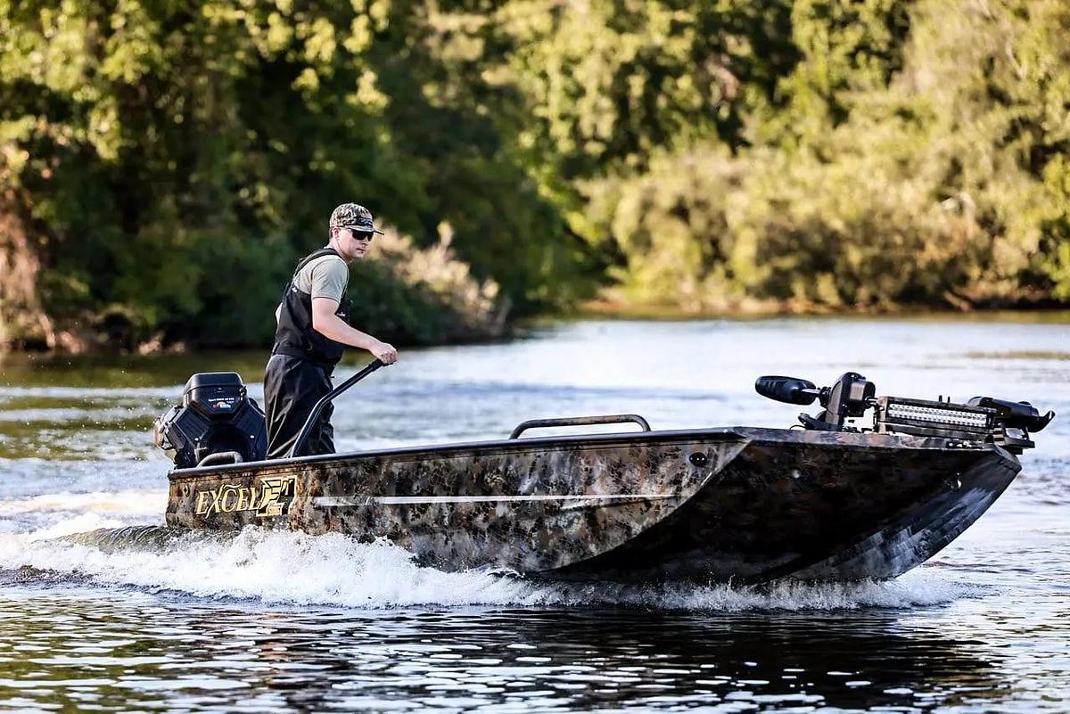 Shallow Water F4 Pro Hull