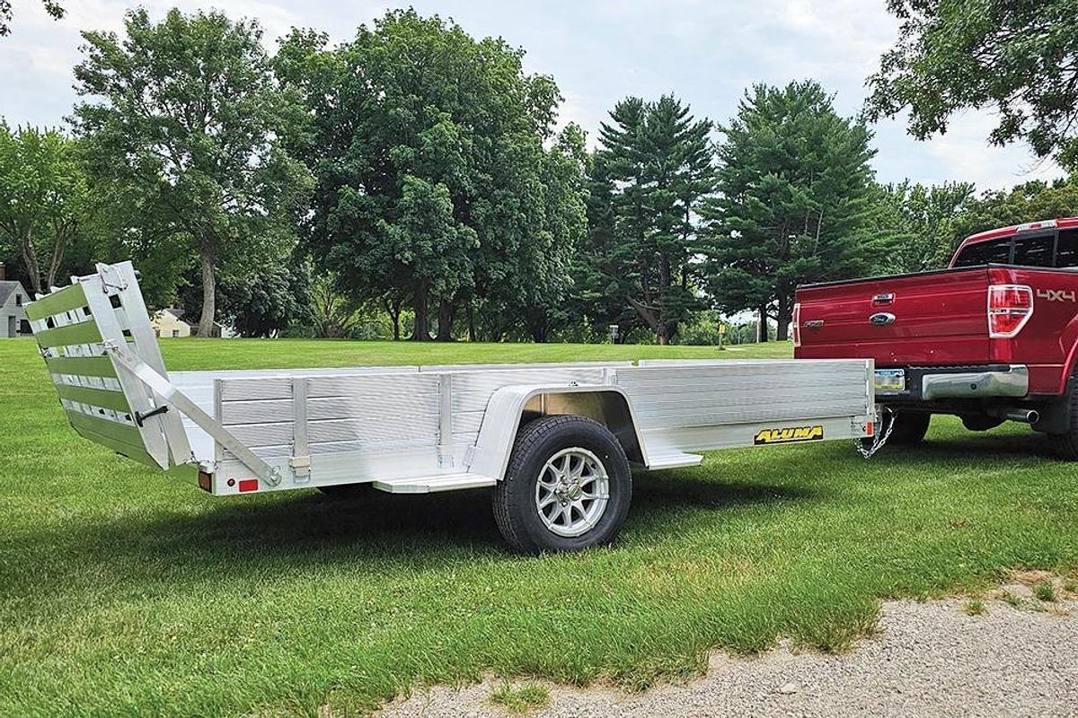 8112H-8114H-8115H-BT-SR Utility Trailers
