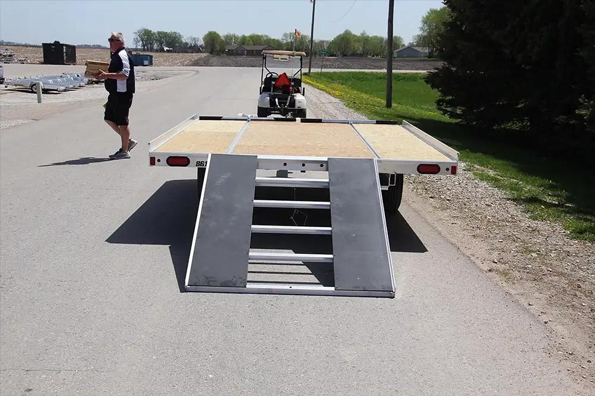 8612DH Snowmobile Trailer