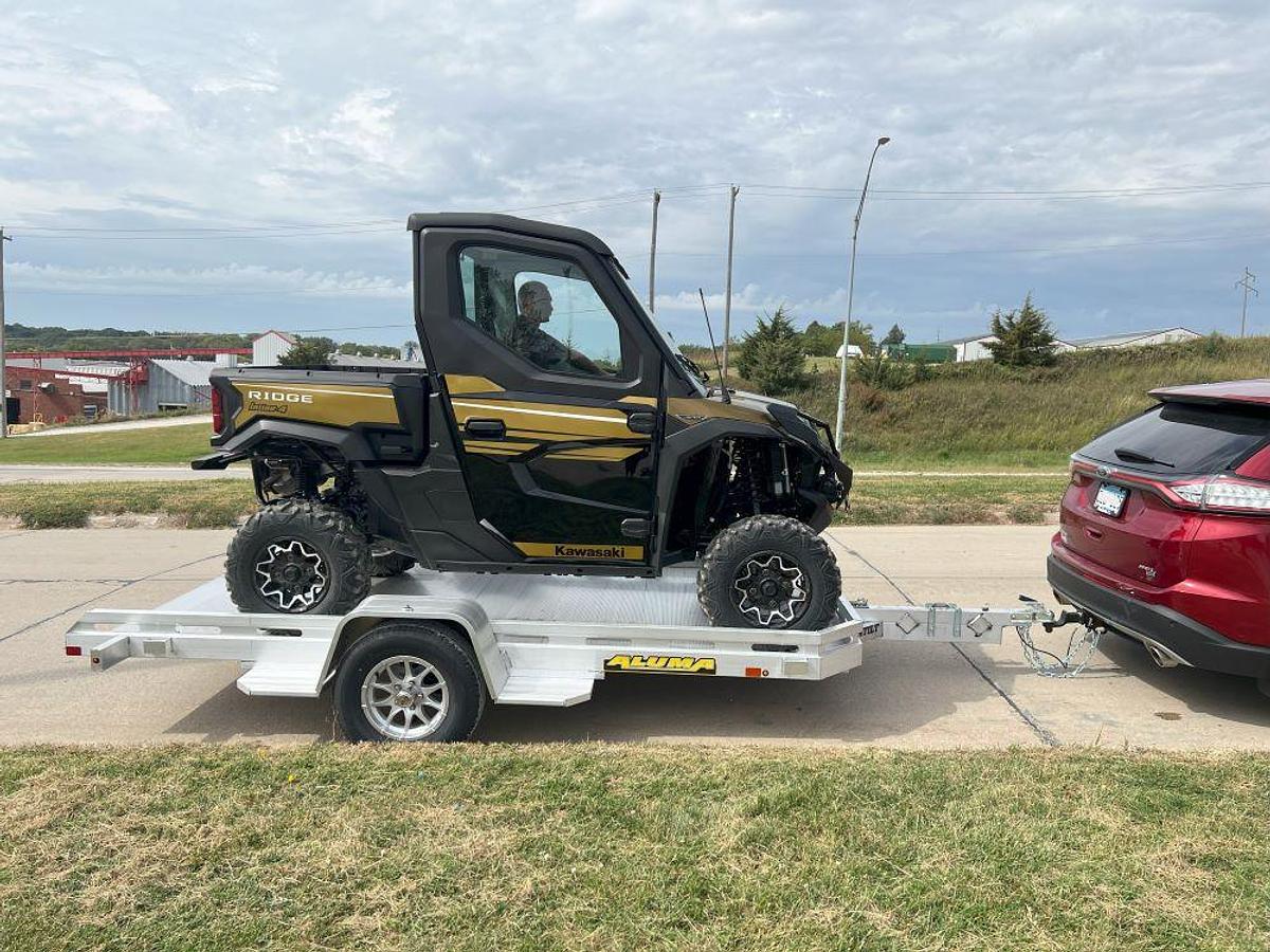 7712H TILT Utility Trailer