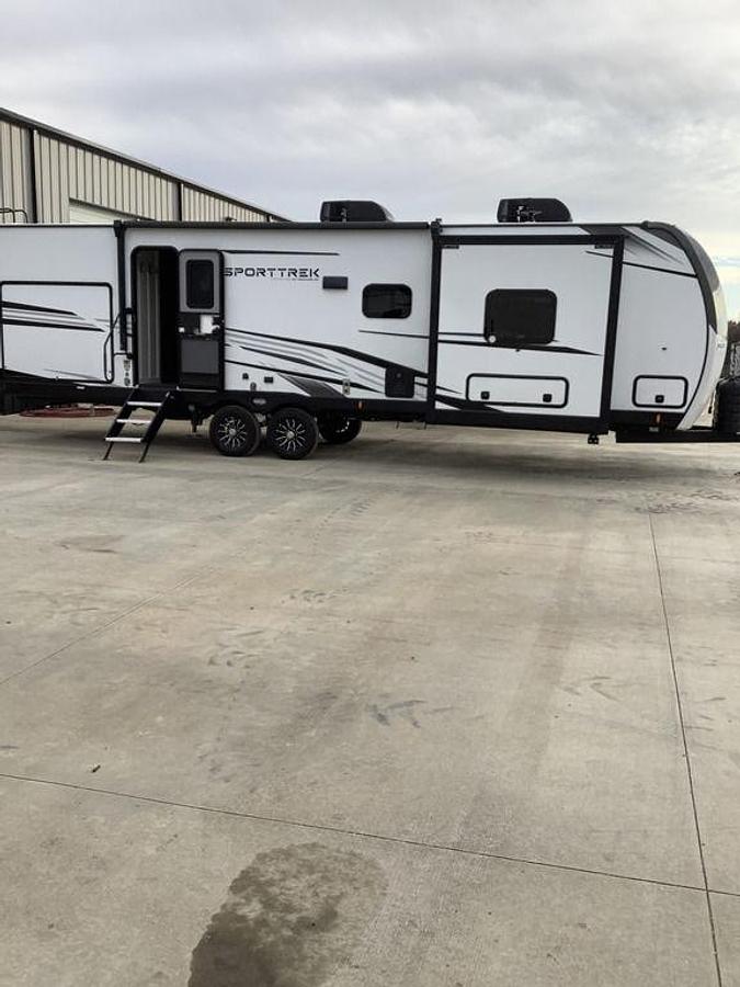 2025 Venture RV SportTrek STT292VRB