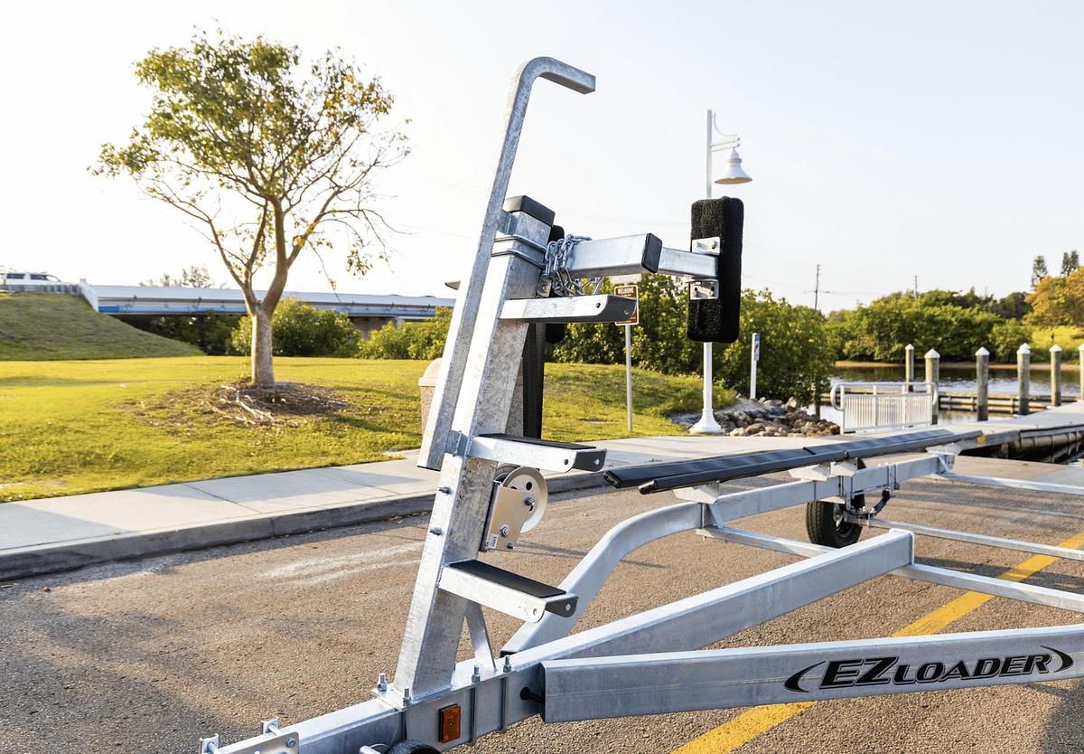 Single Axle Pontoon