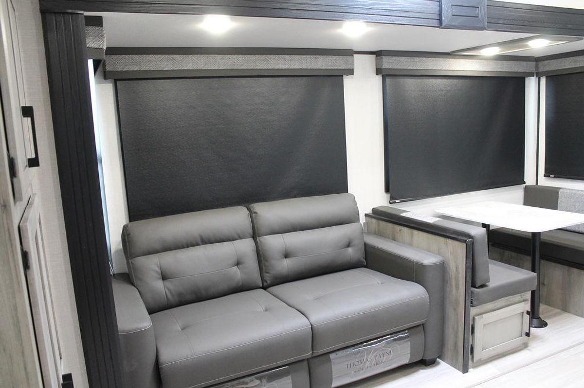 2023 KZ RV Durango Half-Ton D274BHD