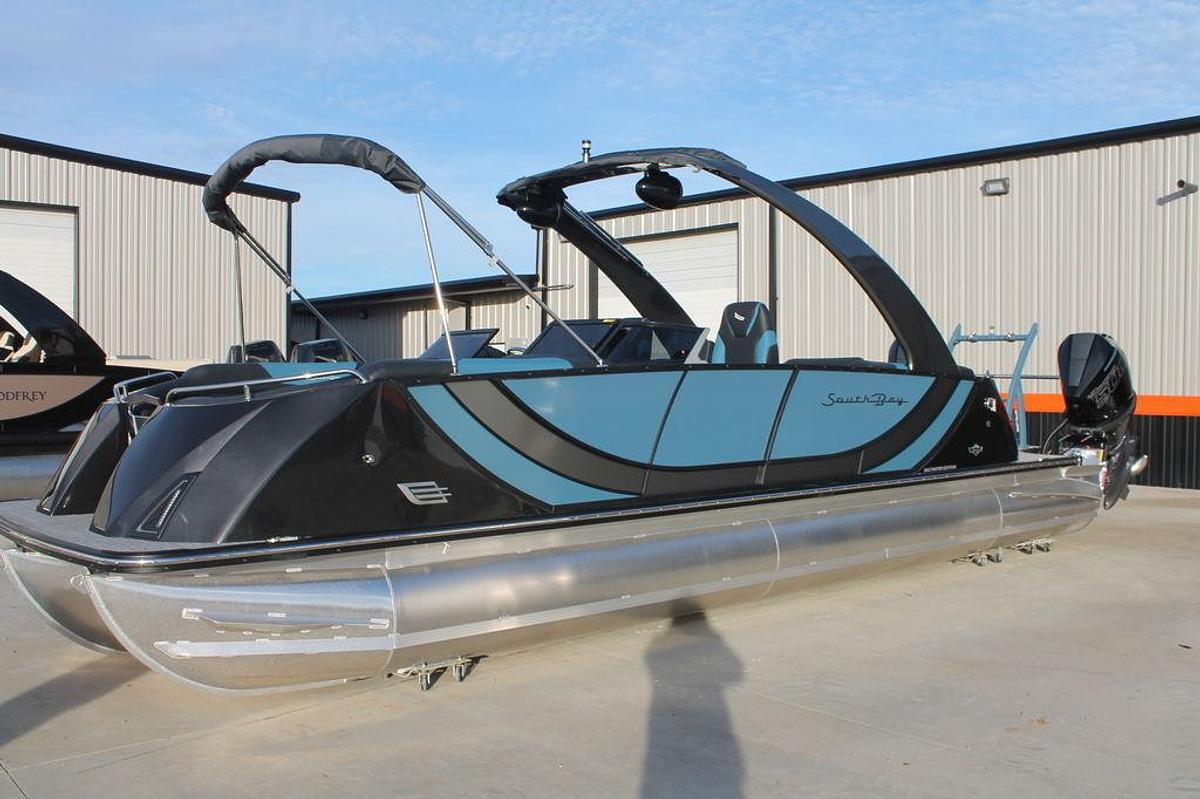 2024 South Bay SOUTH BAY SPORT DC 9 TWIN ENGINE MERCURY 500R